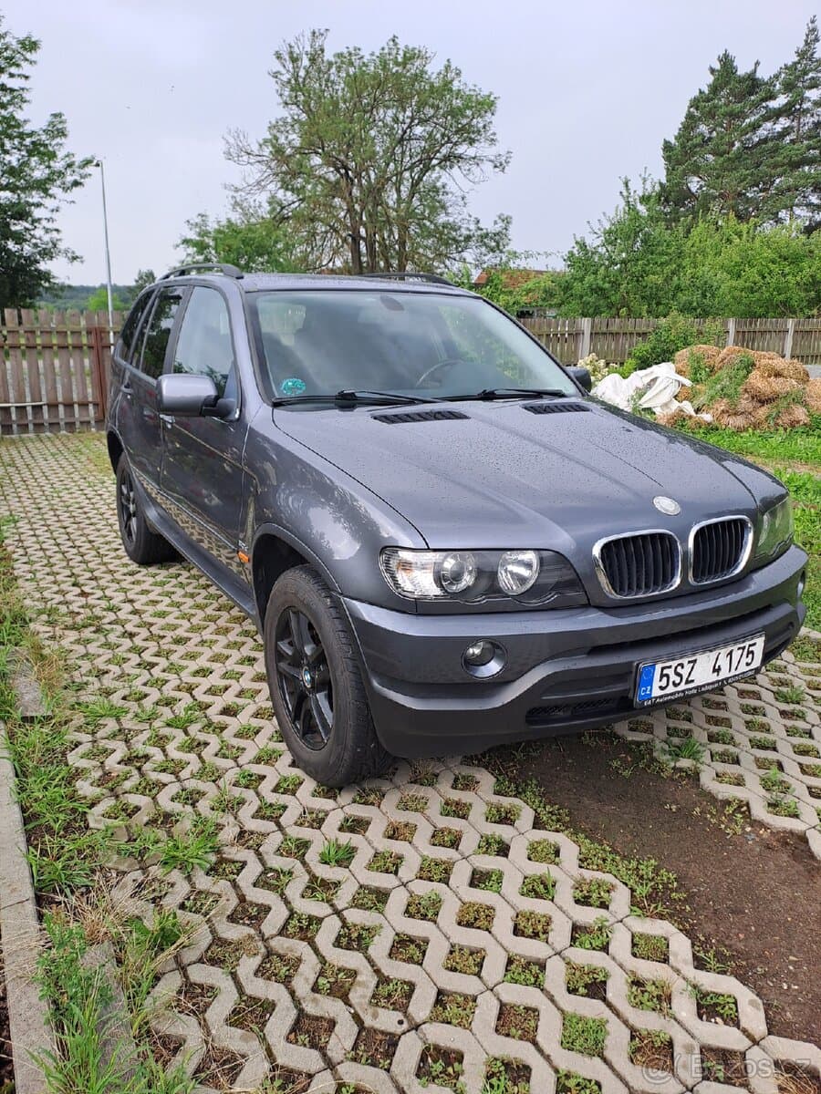 2003 BMW X5 - 4