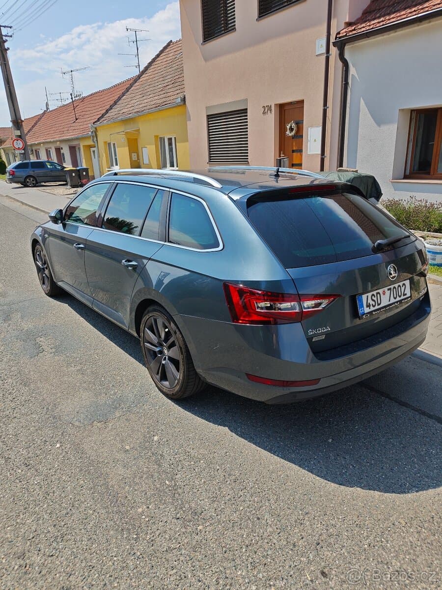 2018 Škoda SUPERB - 4