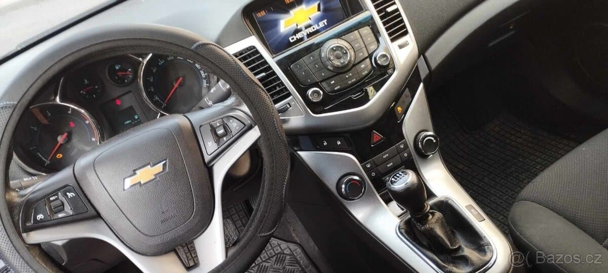 2012 Chevrolet CRUZE - 4