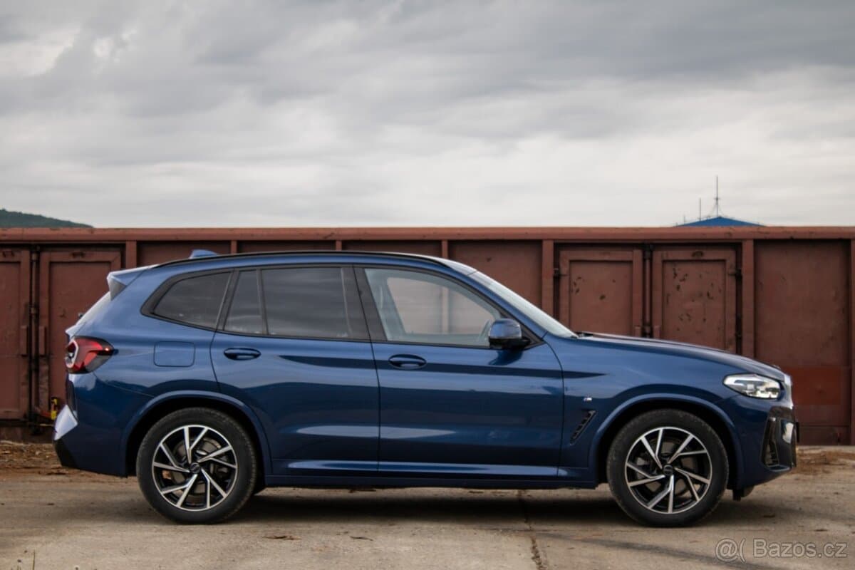 2022 BMW X3 - 4