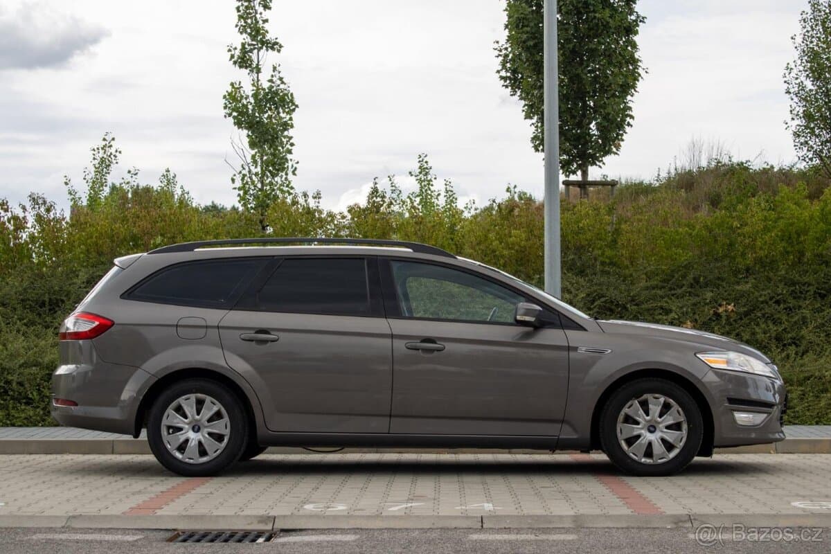 2012 Ford MONDEO - 4