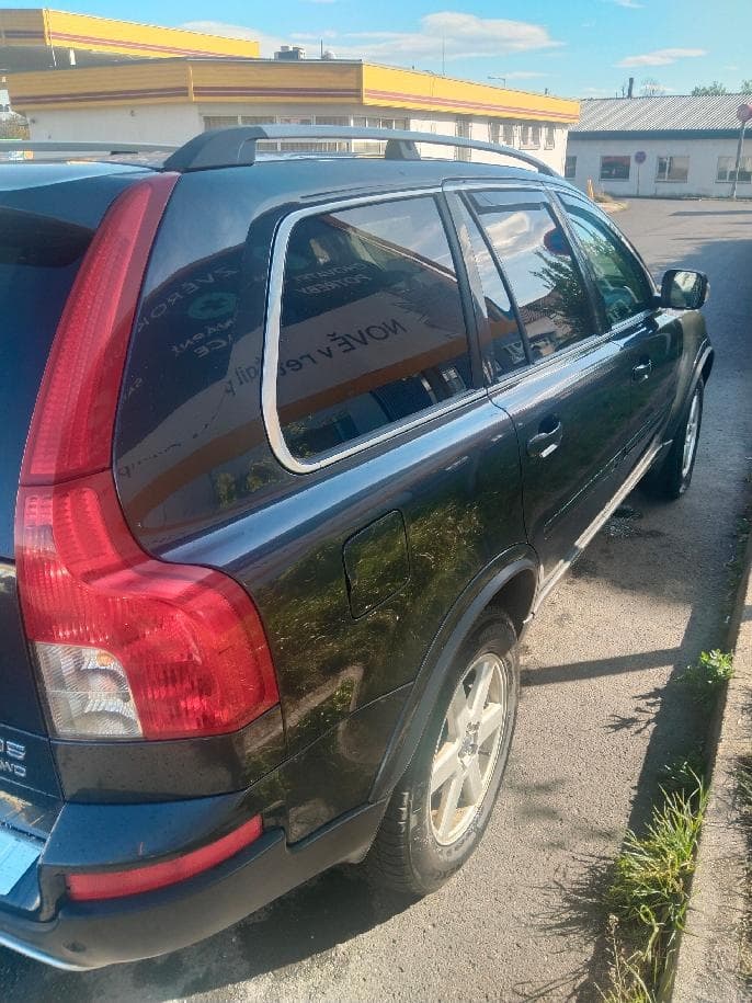 2011 Volvo XC90 - 4