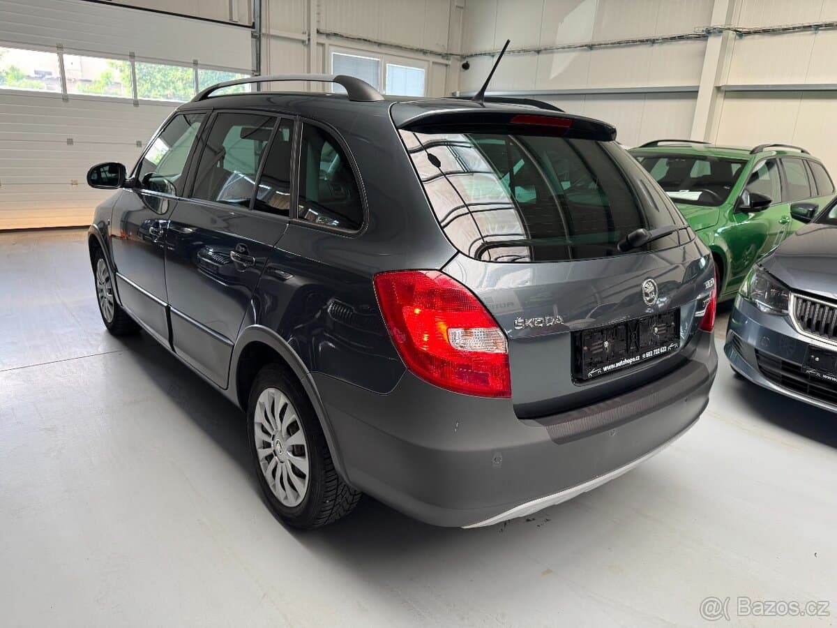 2014 Škoda FABIA - 4