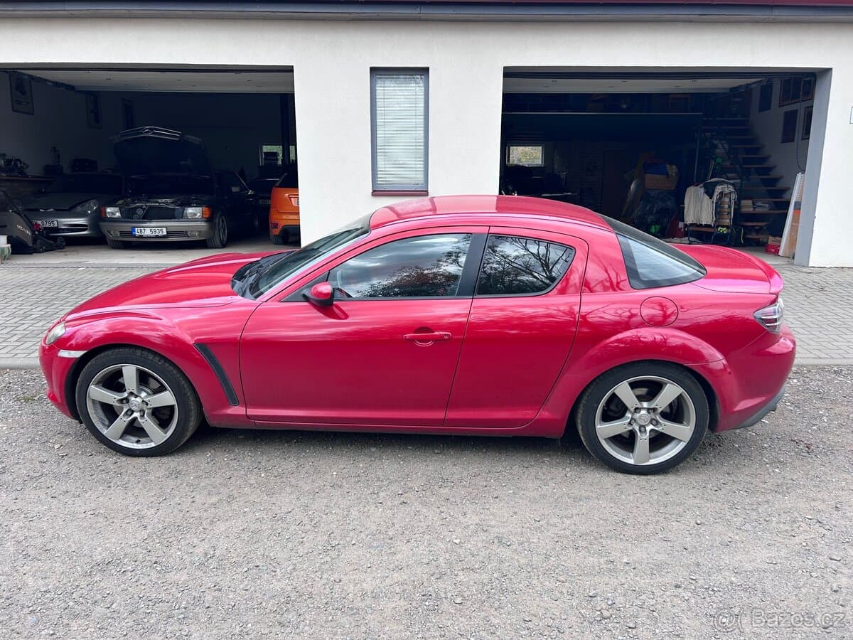 Mazda RX-8 - 4