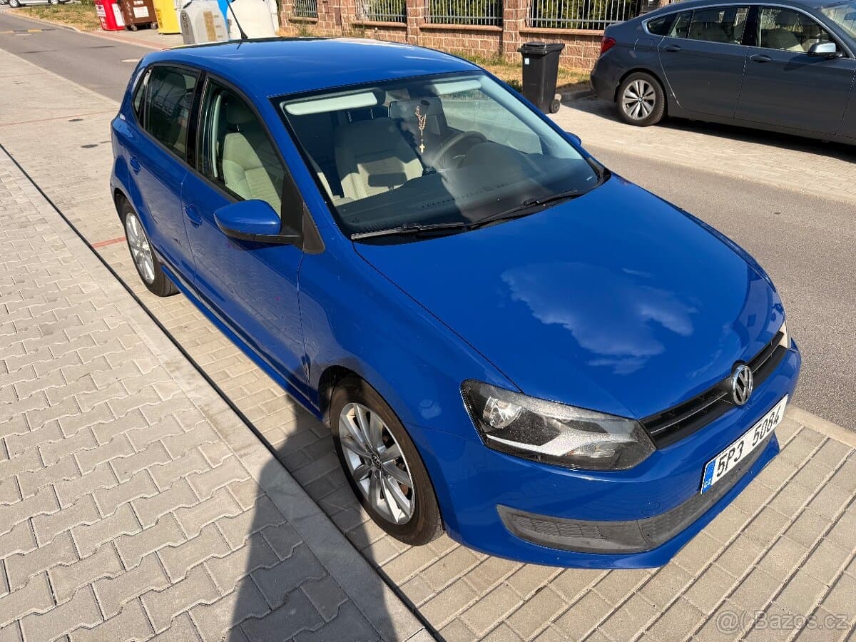 2011 Volkswagen POLO - 4