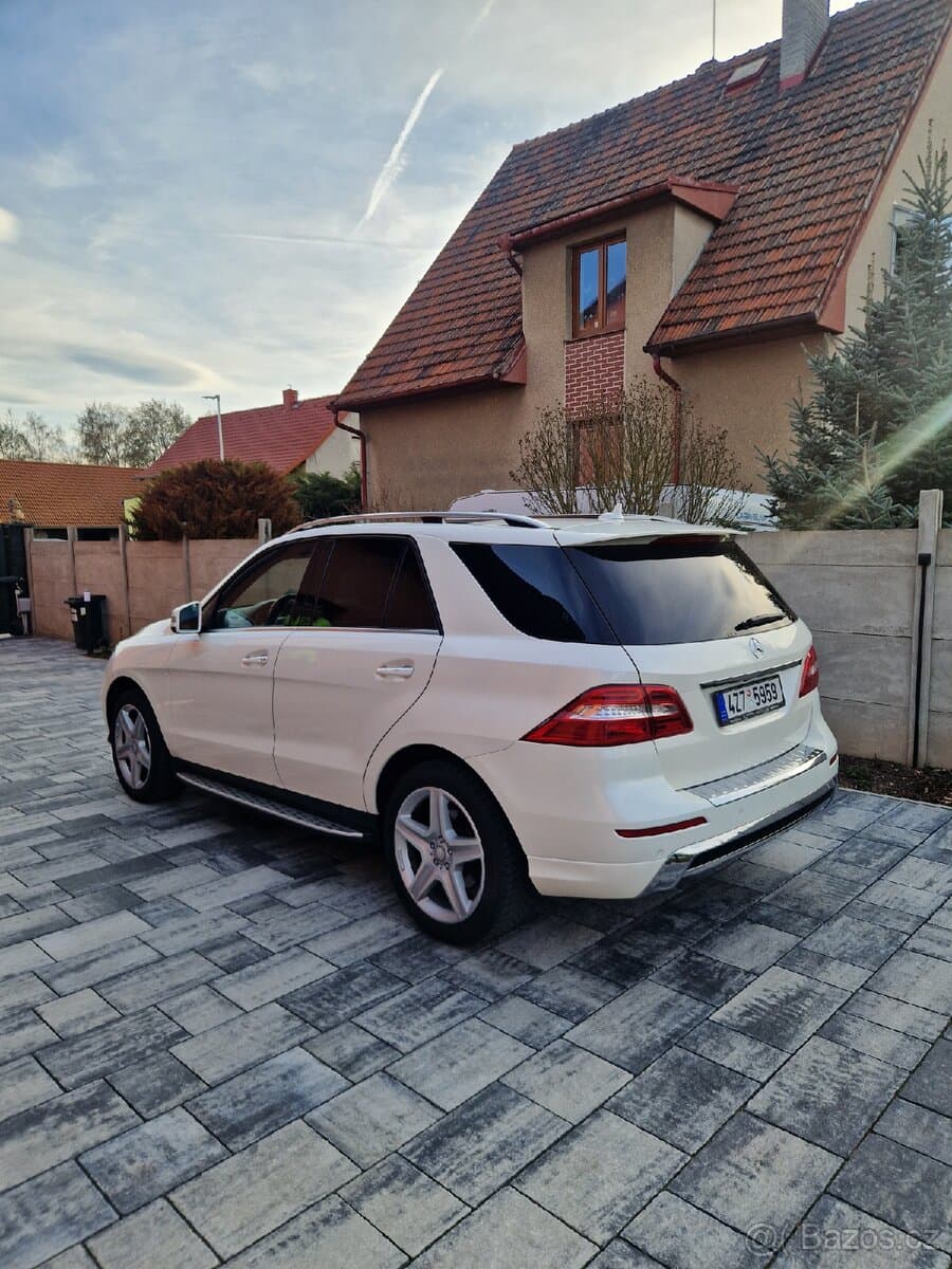 2012 Mercedes-Benz M-CLASS - 4
