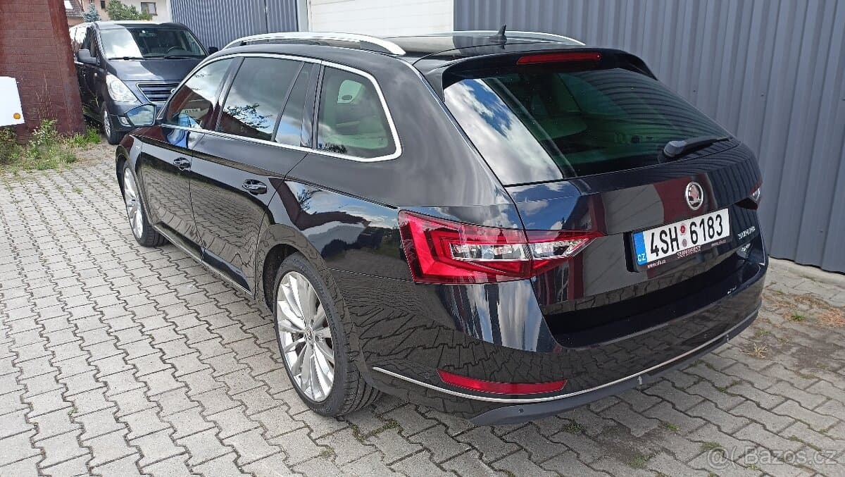 2017 Škoda SUPERB - 4