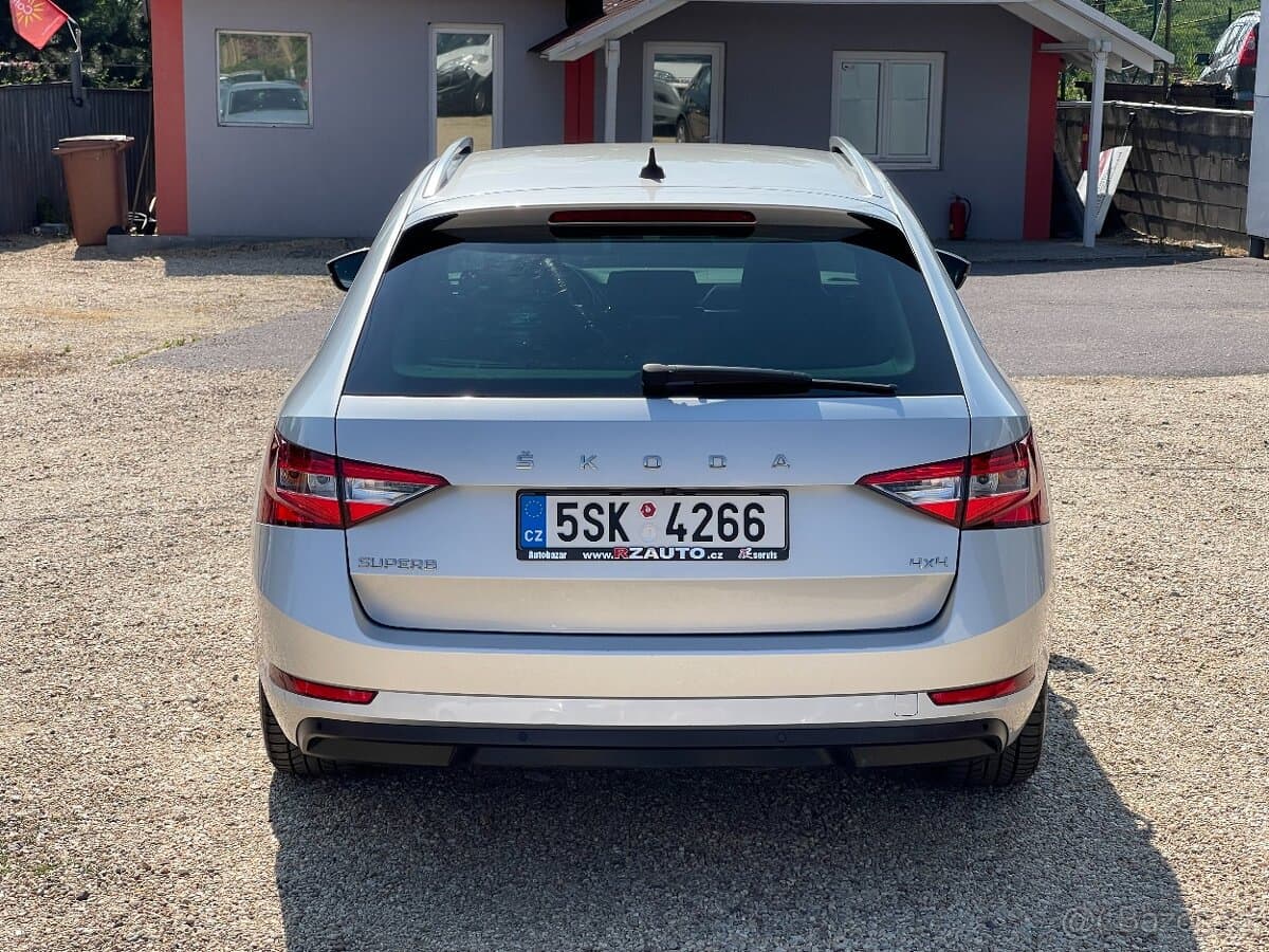 2022 Škoda SUPERB - 4
