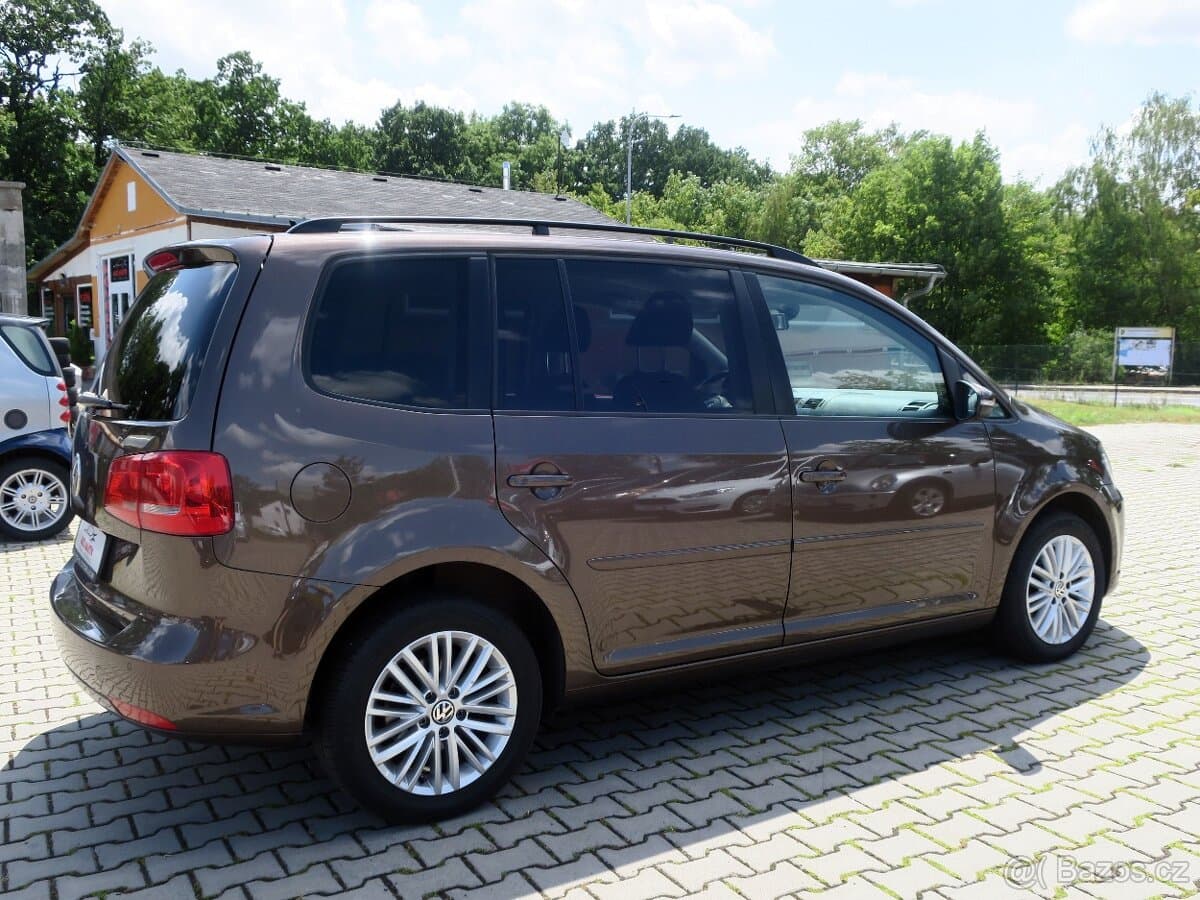 2011 Volkswagen TOURAN - 4