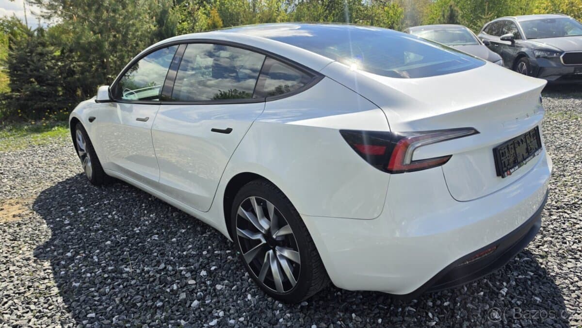2023 Tesla MODEL 3 - 4