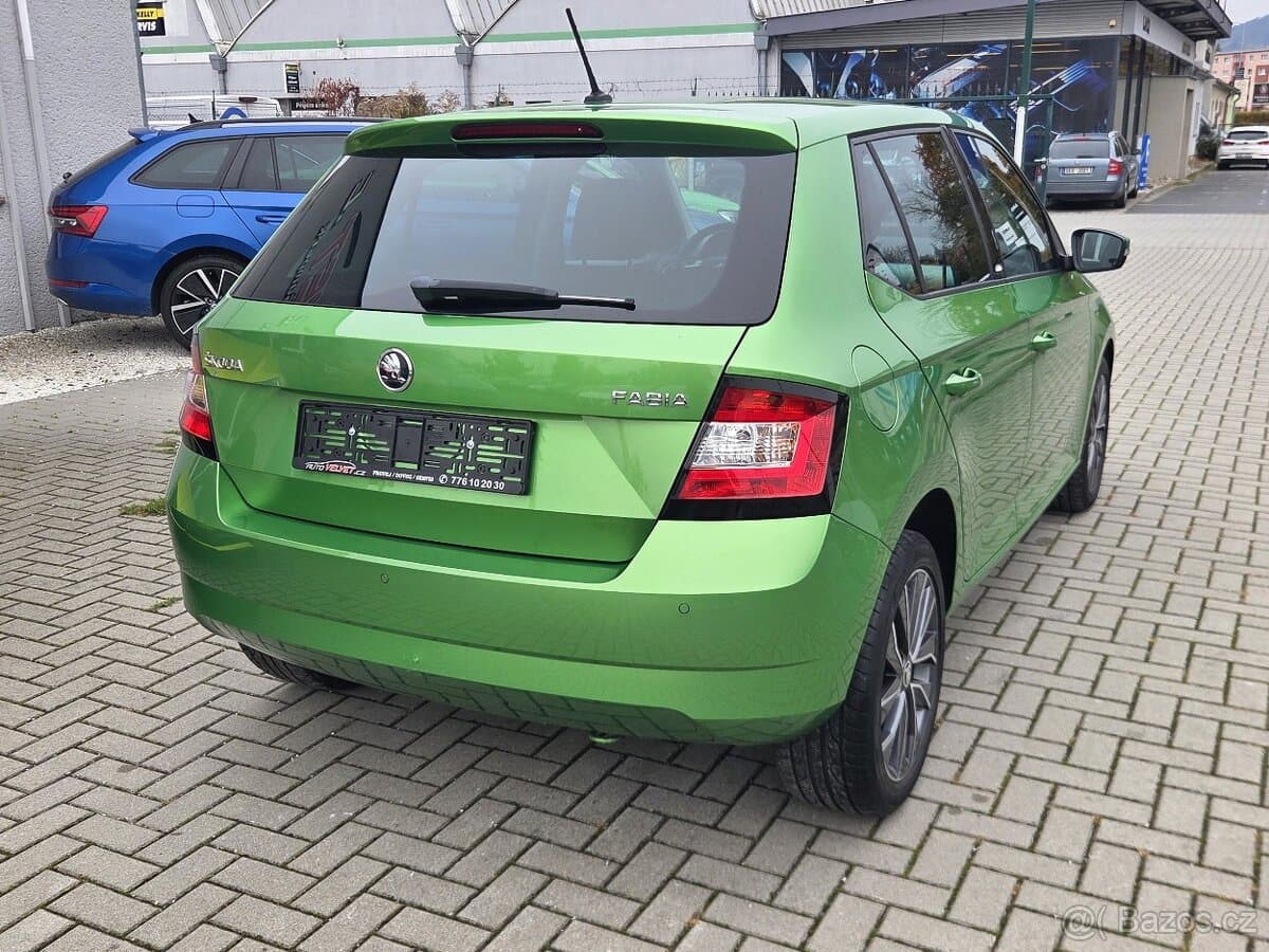 2015 Škoda FABIA - 4