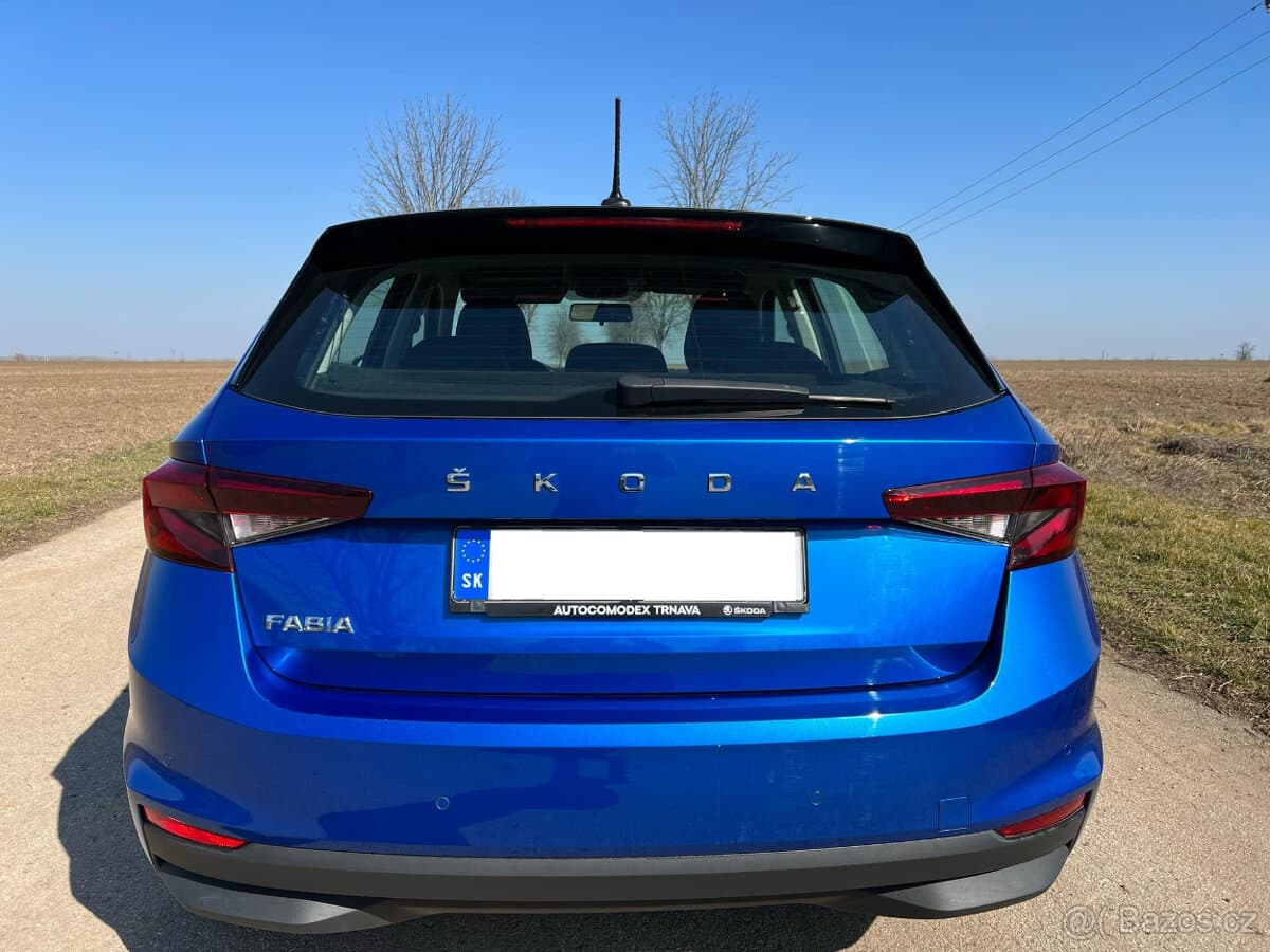 2021 Škoda FABIA - 4