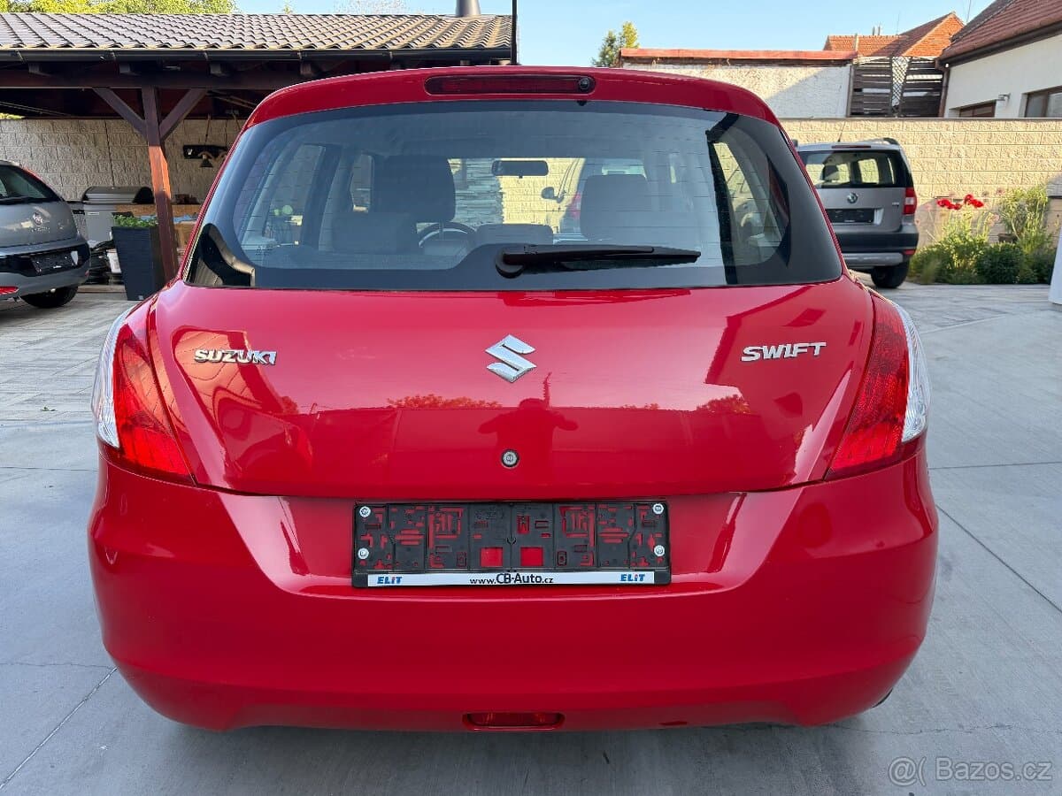 2012 Suzuki SWIFT - 4