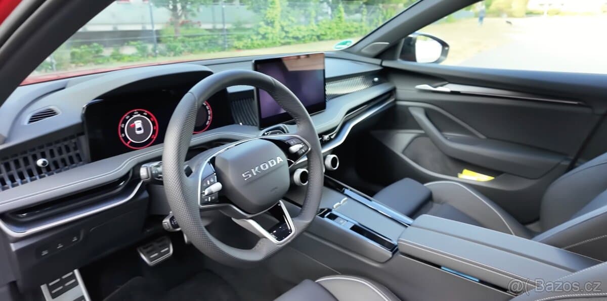 Škoda SUPERB - 4