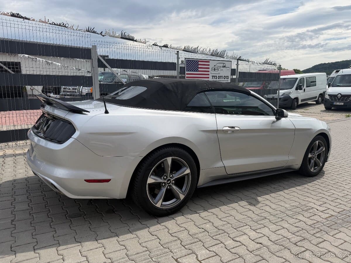 2016 Ford MUSTANG - 4