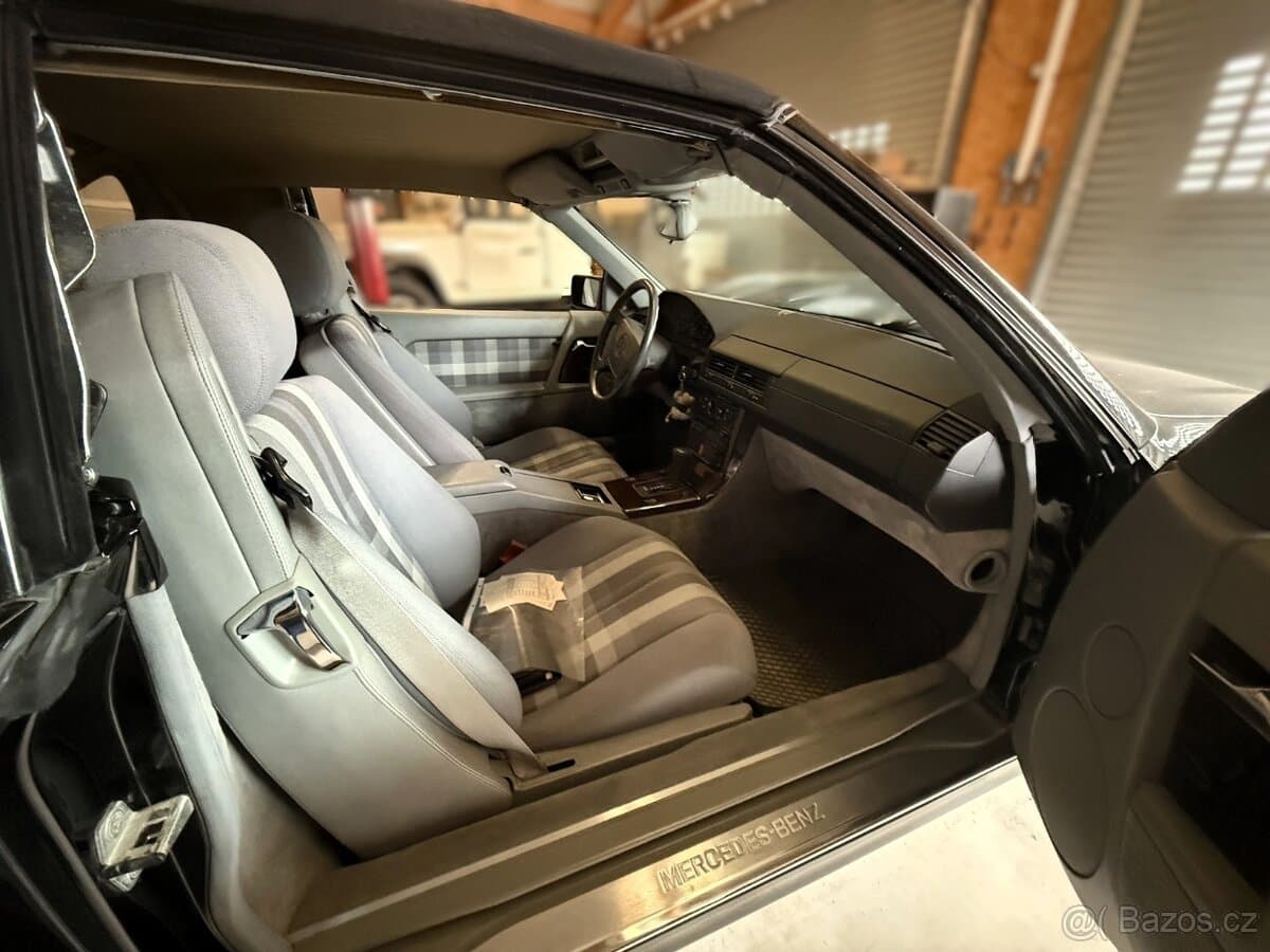 1992 Mercedes-Benz SL - 4