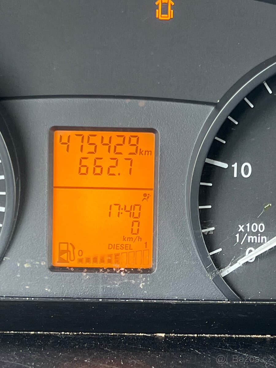 Mercedes-Benz SPRINTER - 4