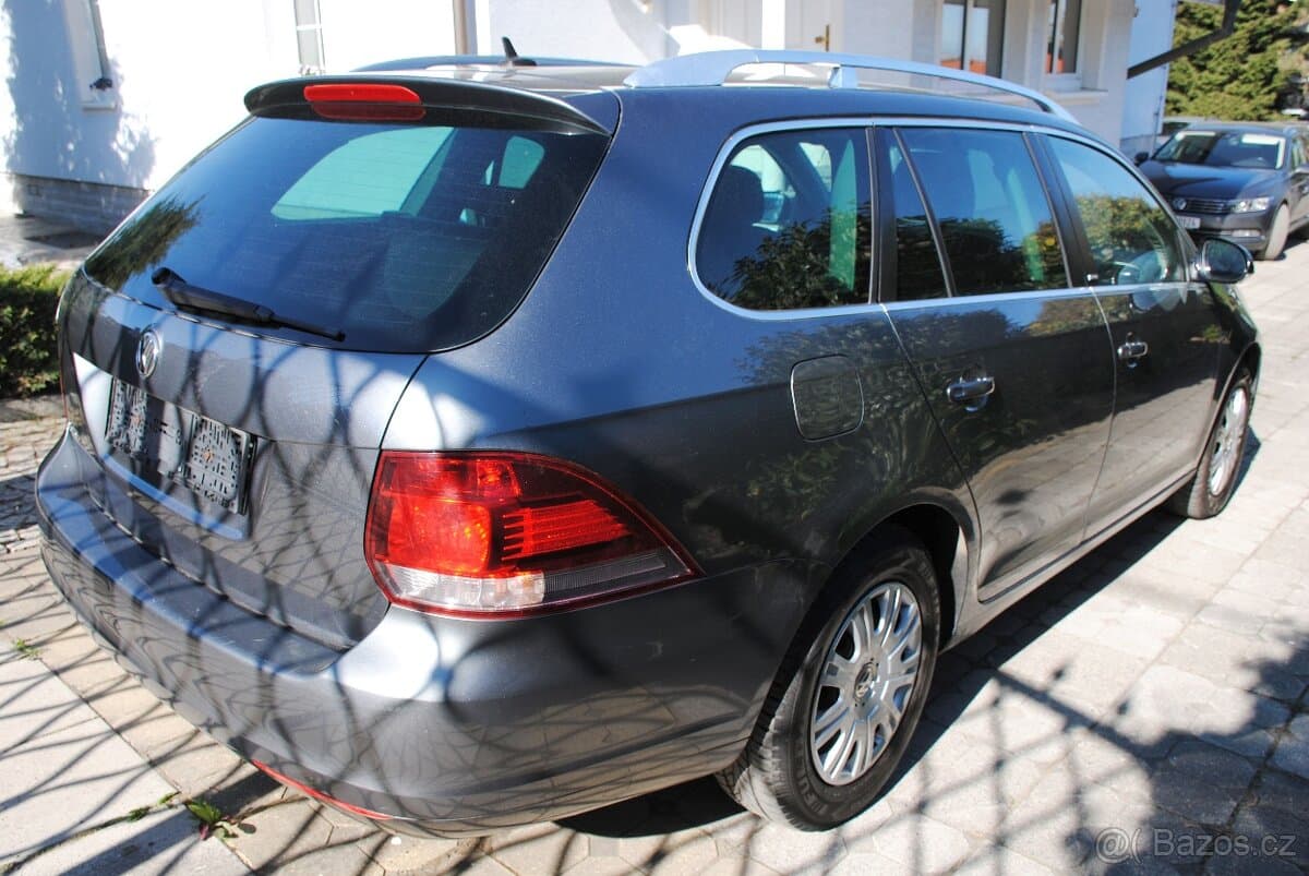 2011 Volkswagen GOLF - 4