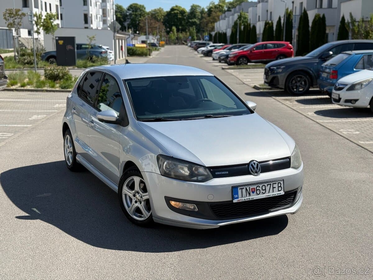 2011 Volkswagen POLO - 4