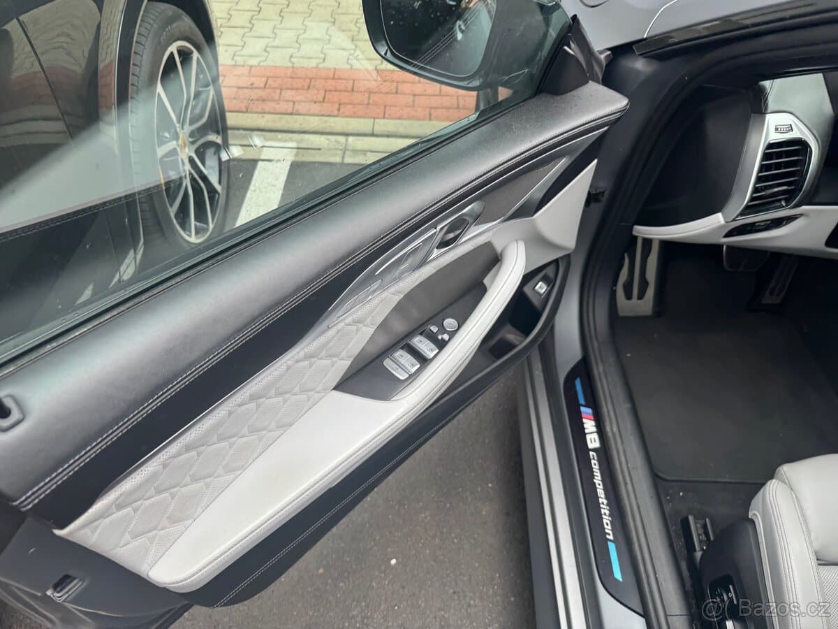 2022 BMW M8 - 4