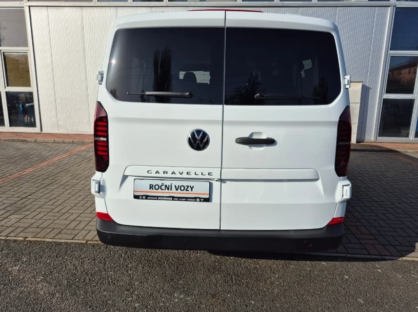 Volkswagen CARAVELLE - 4