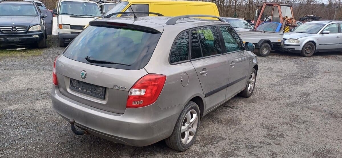 2011 Škoda FABIA - 4