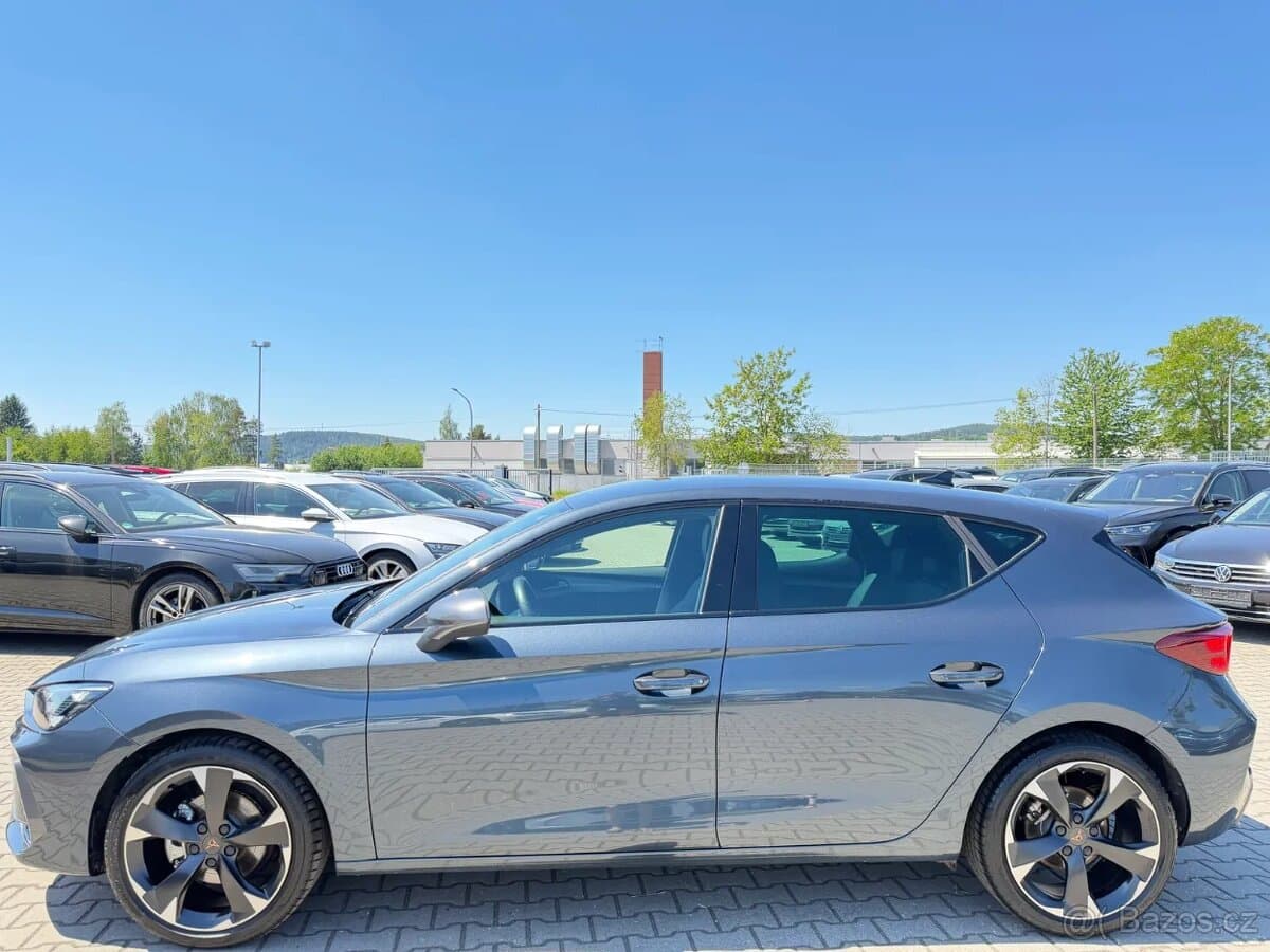 2025 Cupra LEON - 4