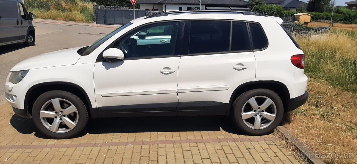 Volkswagen TIGUAN - 4