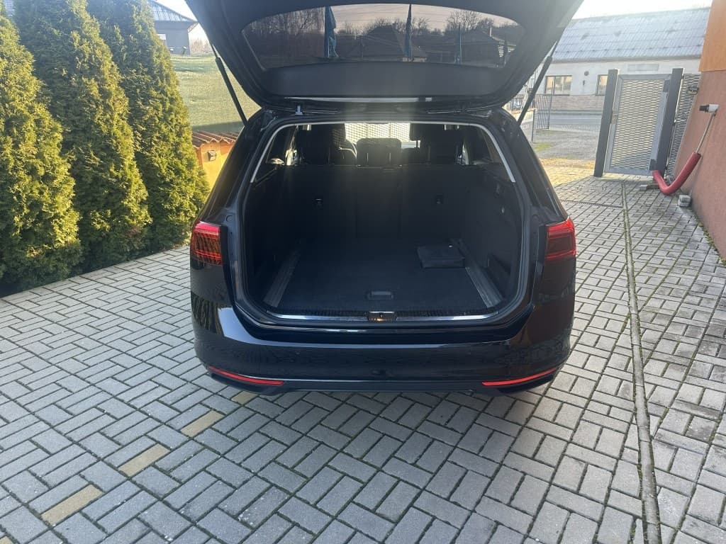2022 Volkswagen PASSAT - 4