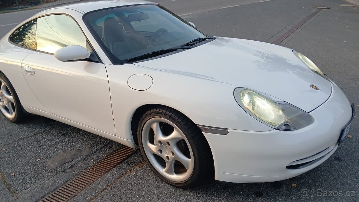 2001 Porsche 911 - 4