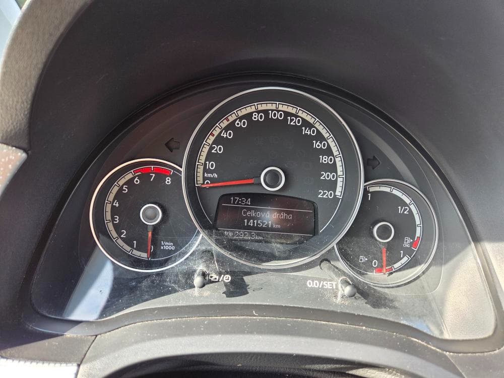 2016 Volkswagen UP! - 4