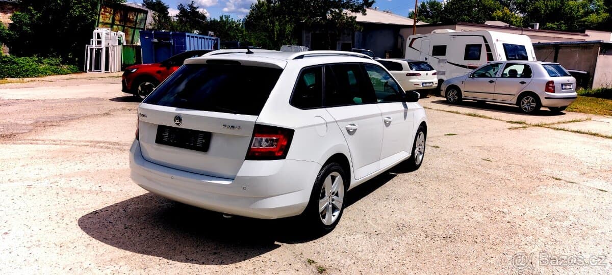 2015 Škoda FABIA - 4