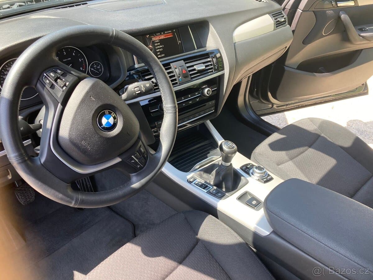 2017 BMW X4 - 4