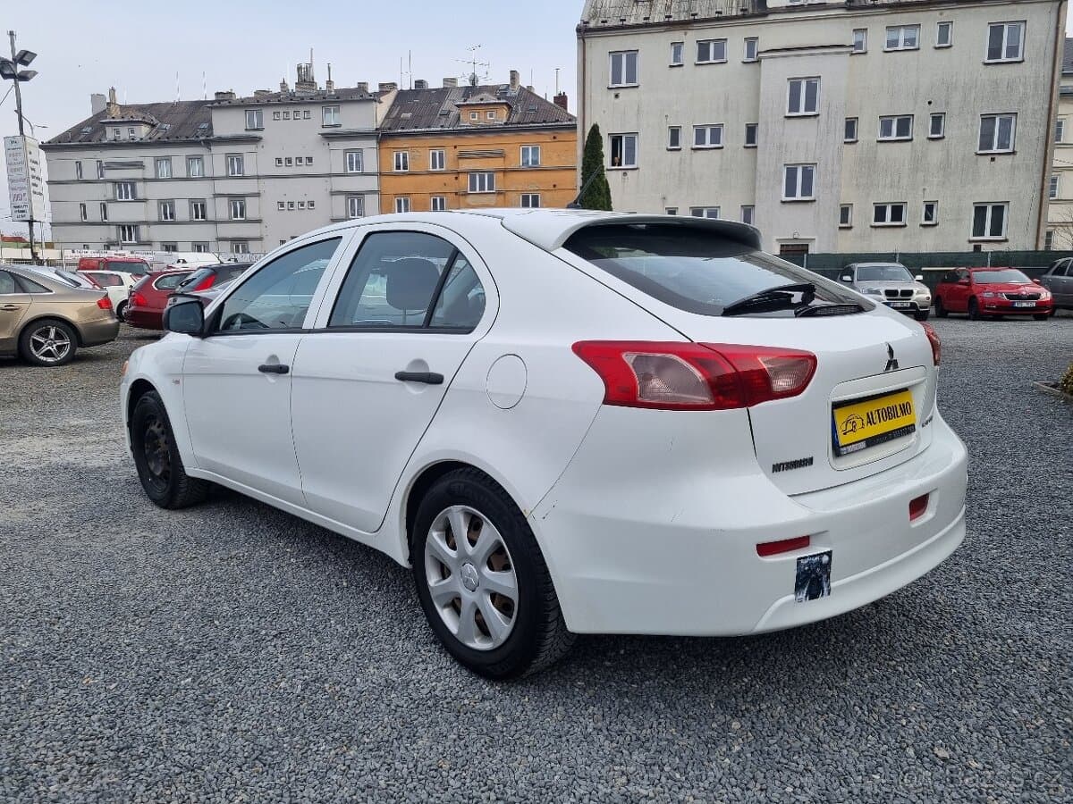 2016 Mitsubishi LANCER - 4