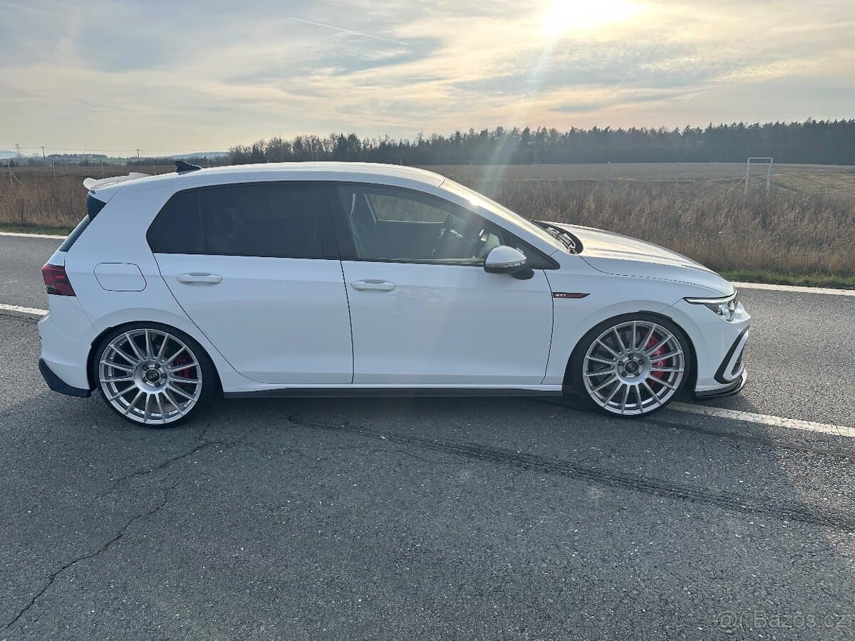 2021 Volkswagen GOLF - 4