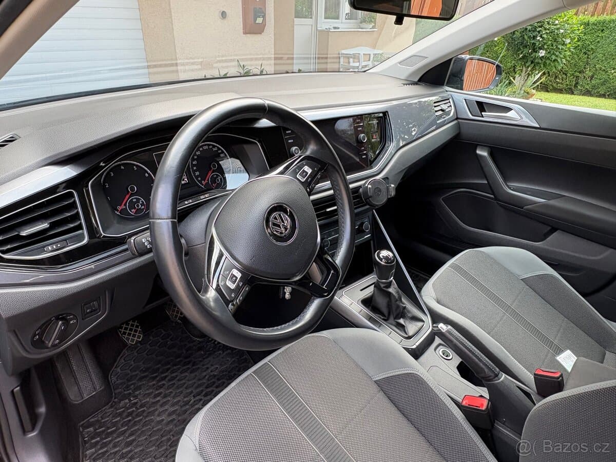 2018 Volkswagen POLO - 4