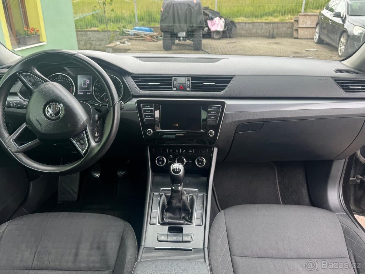 2018 Škoda SUPERB - 4