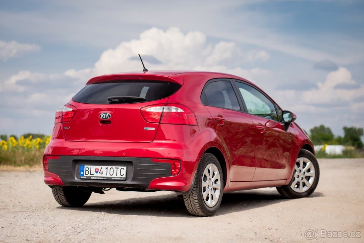 2016 Kia RIO - 4
