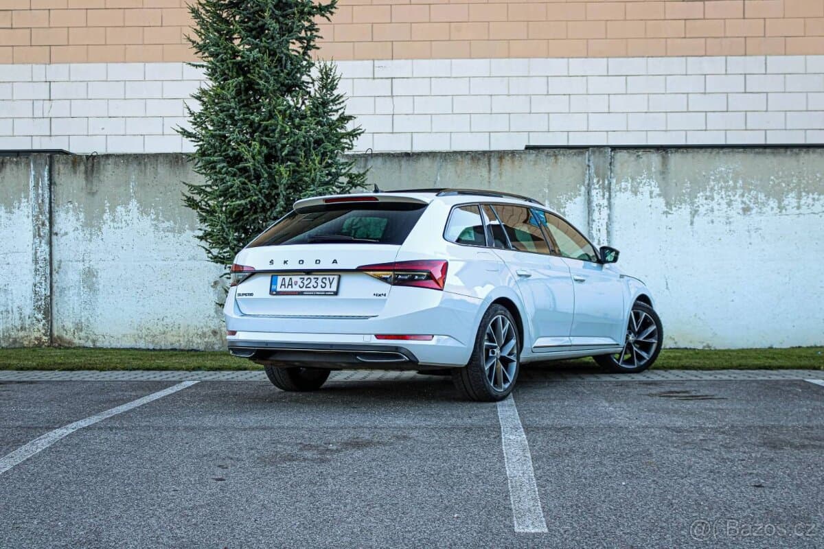 2022 Škoda SUPERB - 4