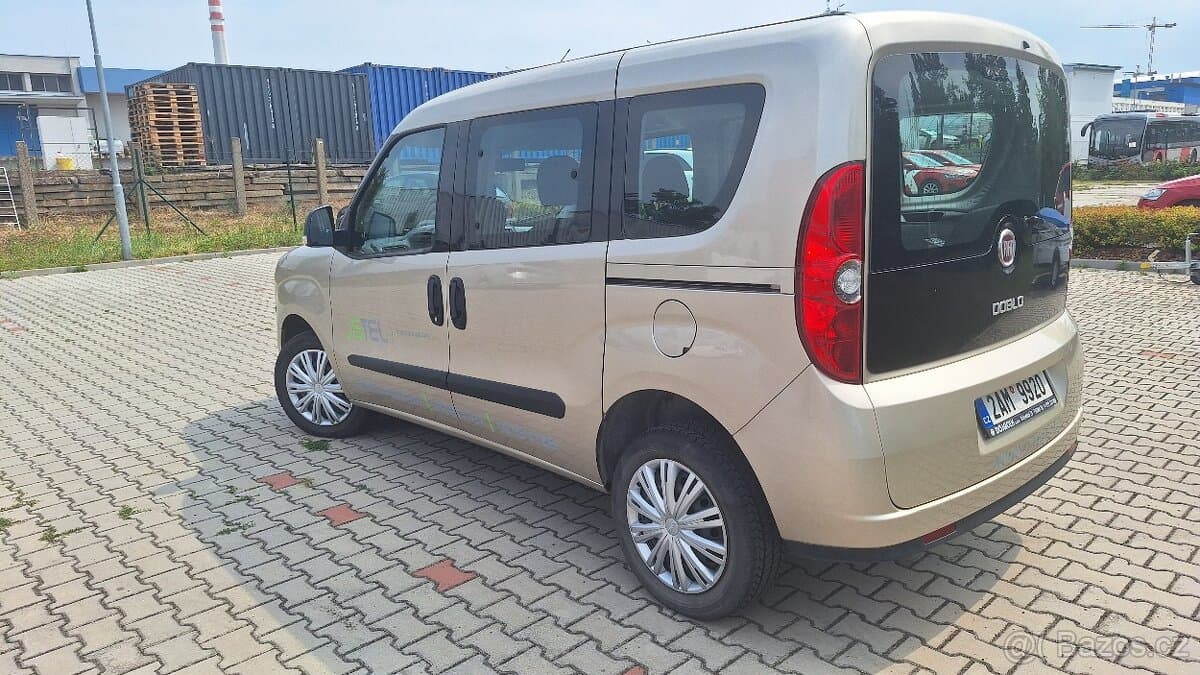 2011 Fiat DOBLO - 4