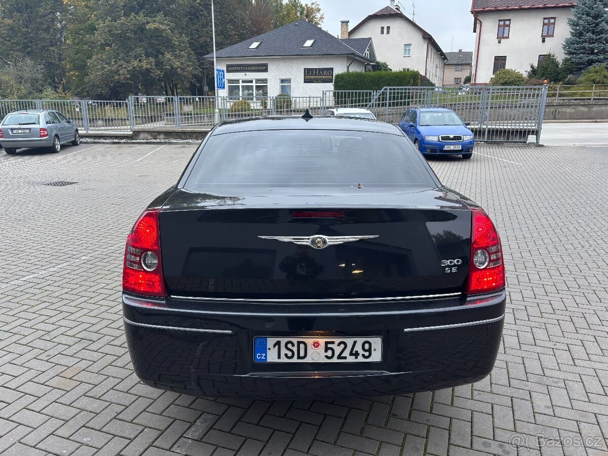 2008 Chrysler 300C - 4