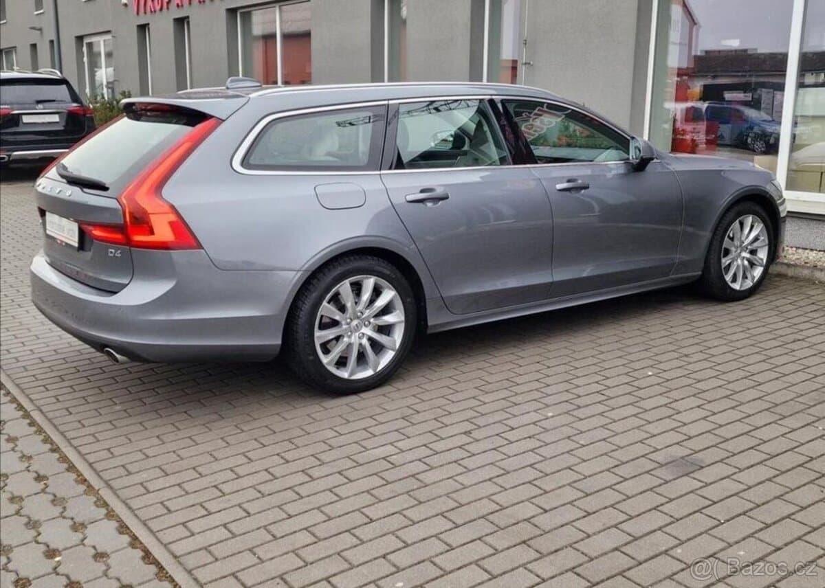 2019 Volvo V90 - 4