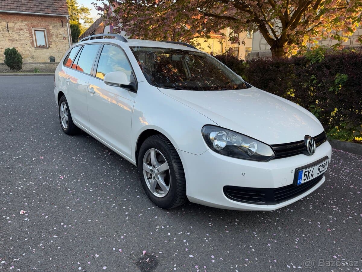 2010 Volkswagen GOLF - 4