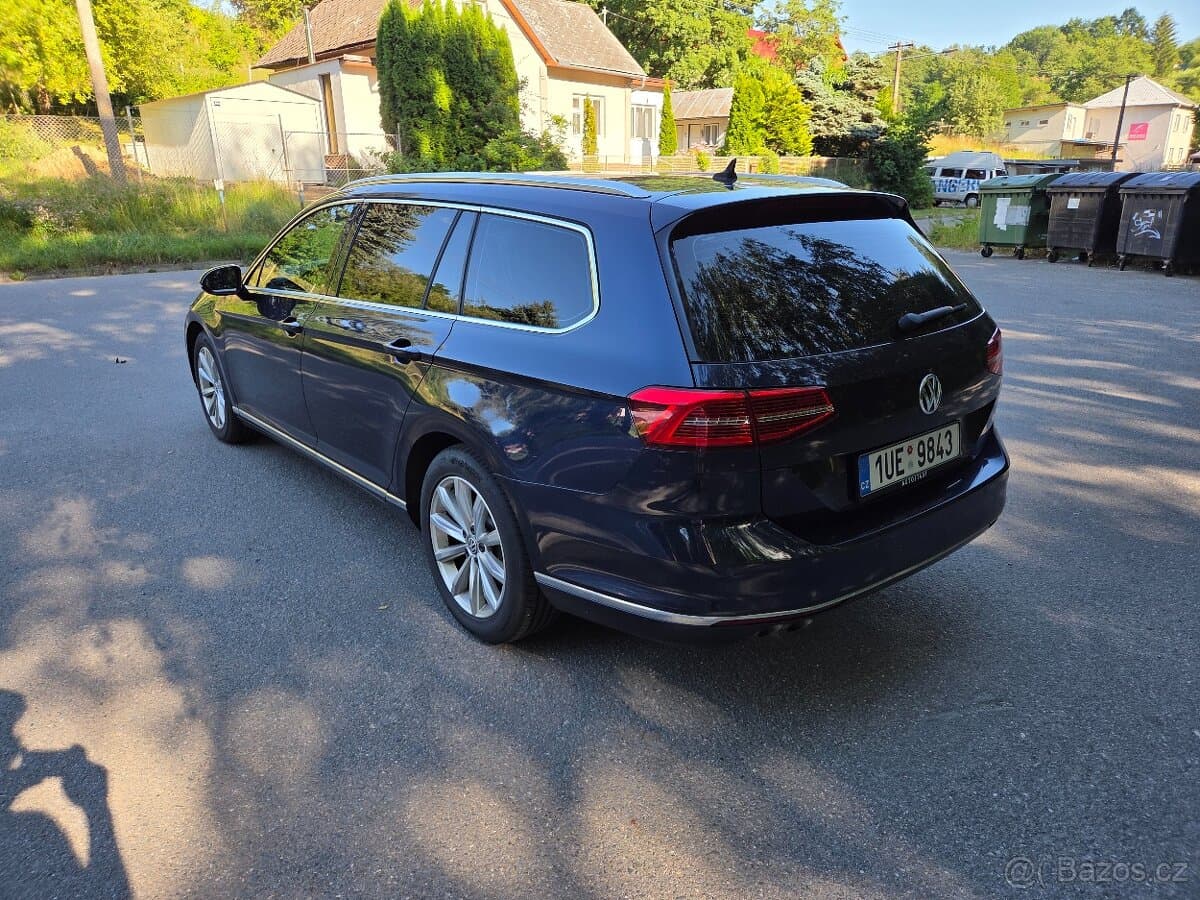 2016 Volkswagen PASSAT - 4