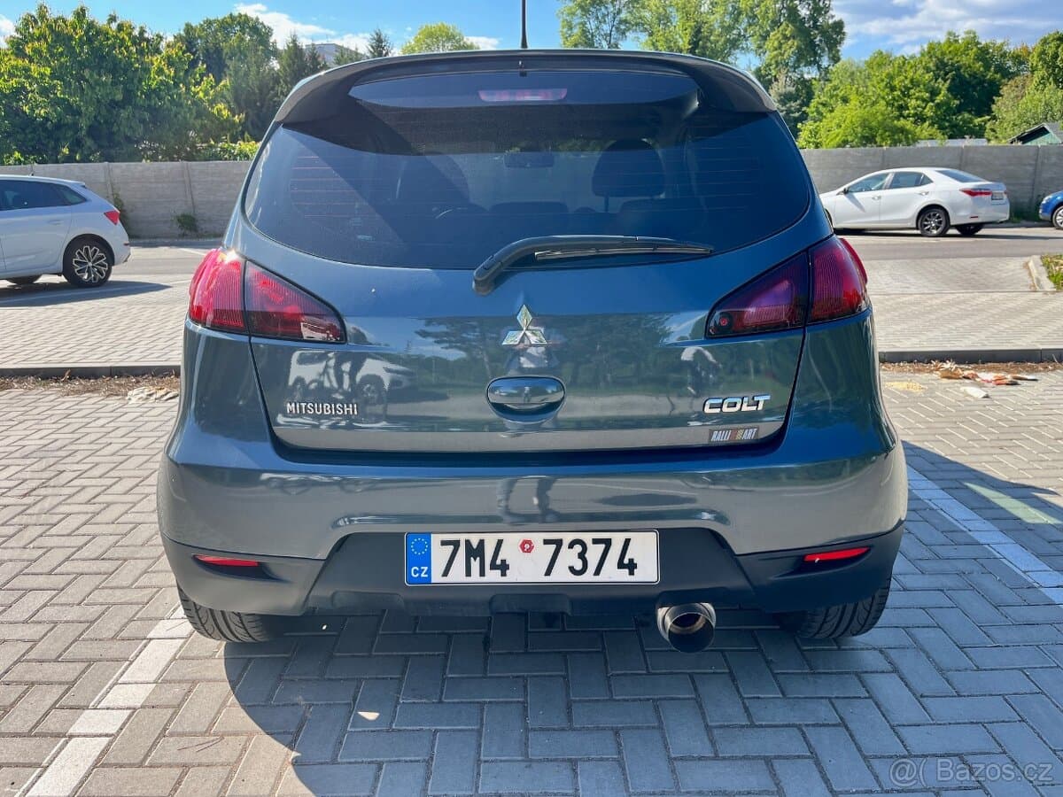2012 Mitsubishi COLT - 4