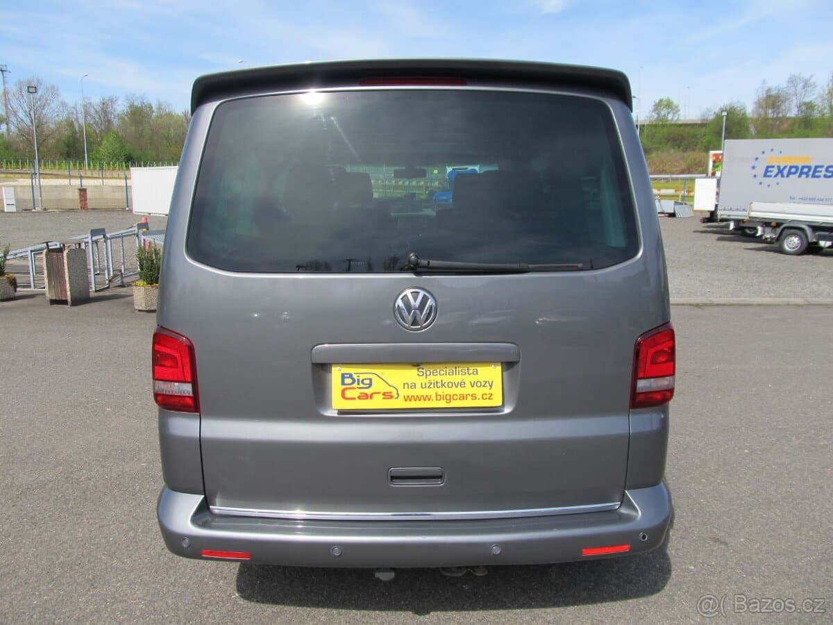 2010 Volkswagen MULTIVAN - 4