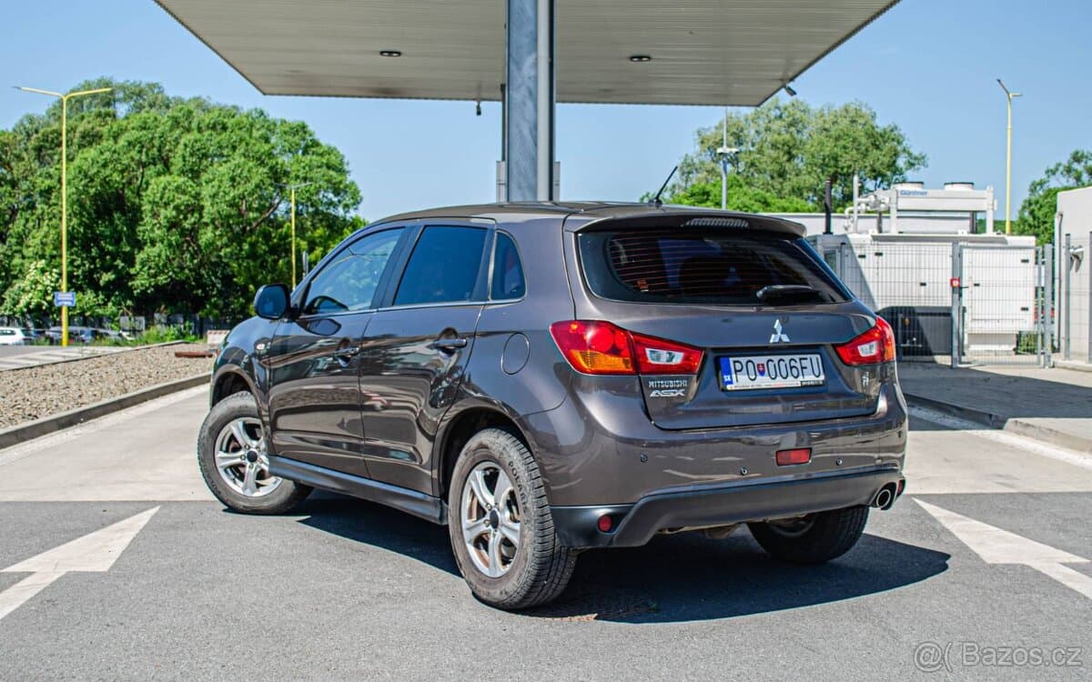 2016 Mitsubishi ASX - 4