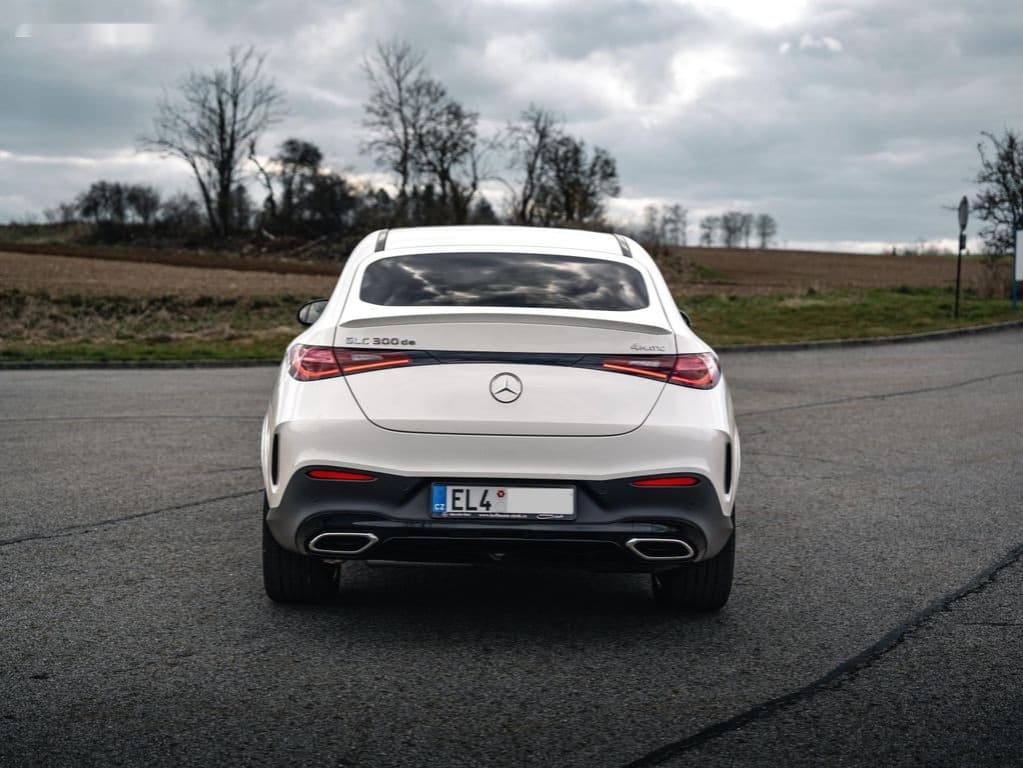 2025 Mercedes-Benz GL - 4
