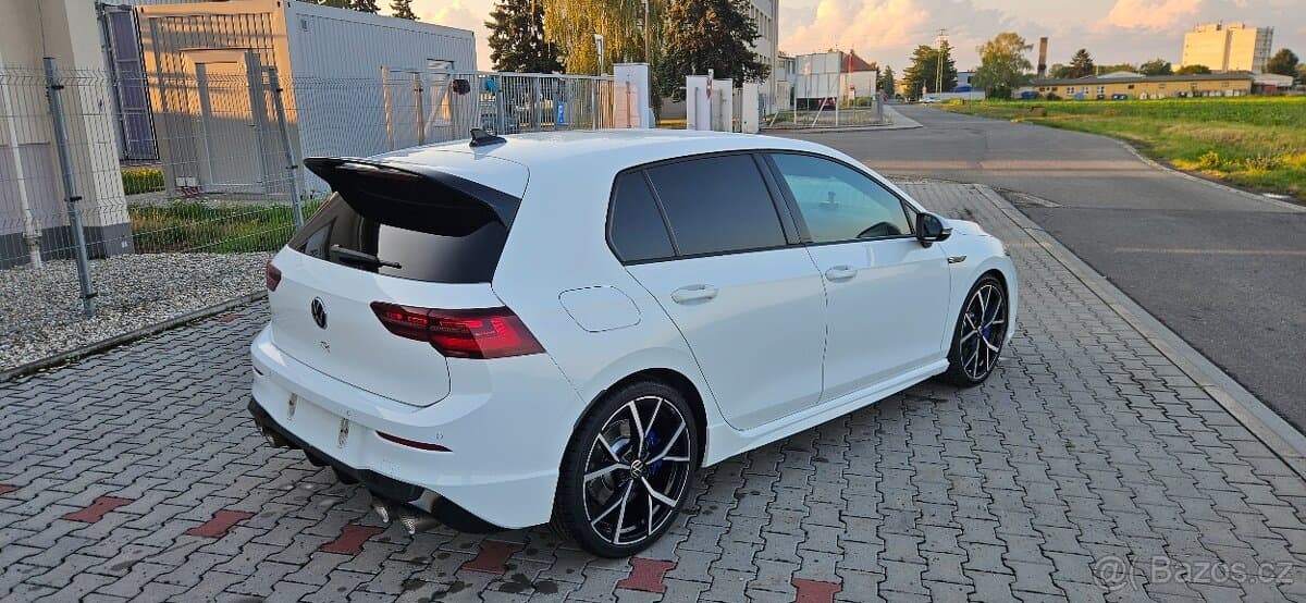 2021 Volkswagen GOLF - 4