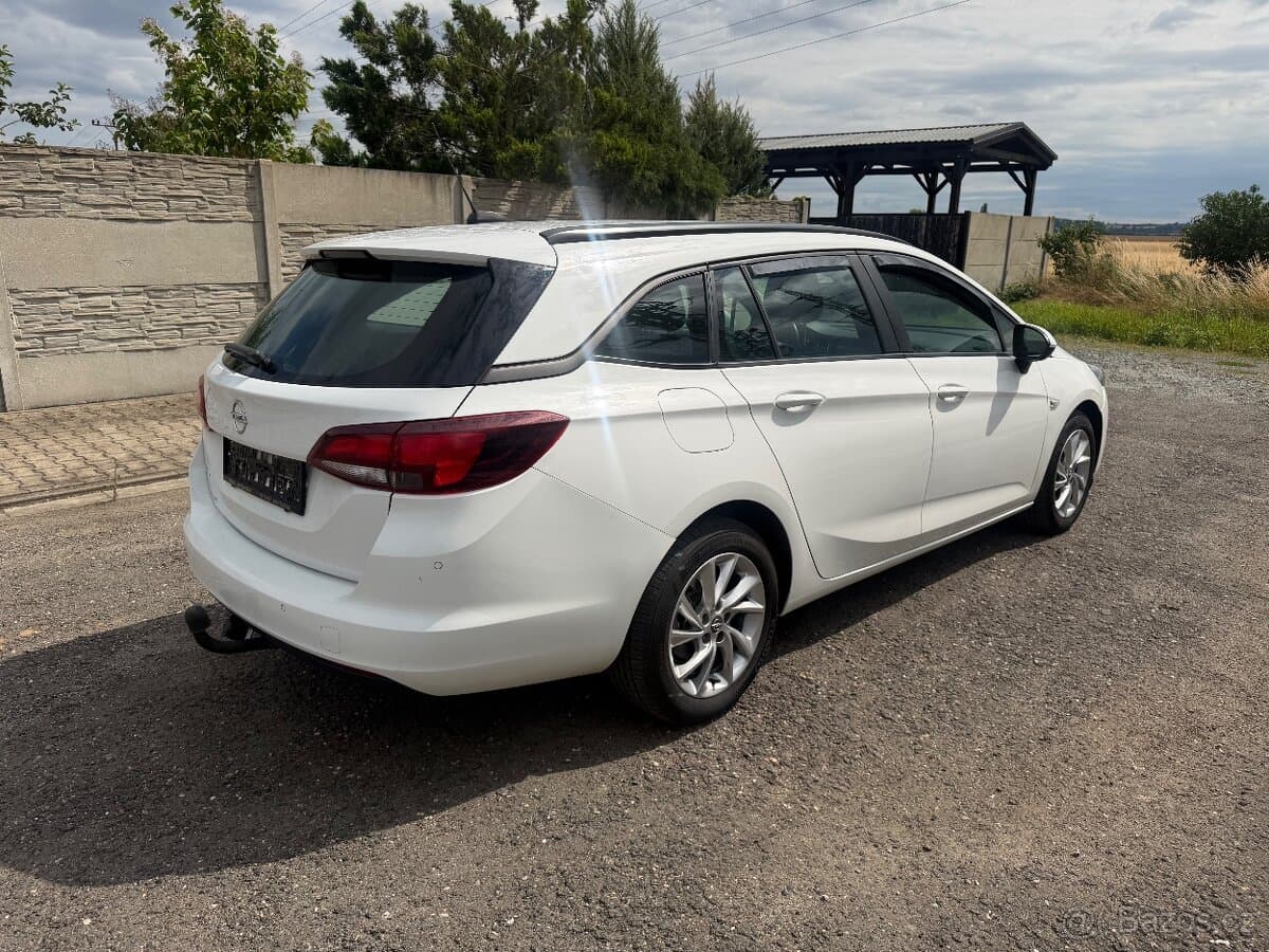 2020 Opel ASTRA - 4
